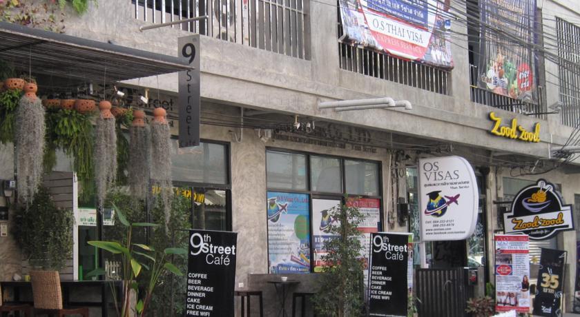 Mayflower Grande Hotel Chiang Mai Bagian luar foto